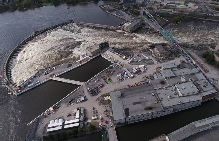 Aerial photo of the Chaudière Falls site during construction, 2017.